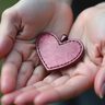 Sellers & readers, what's the one palm trait that tells you a customer will love a certain gift? Compare notes.